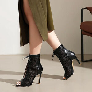 Whimsigoth Lace Up Booties Witchy Renaissance Floral Mesh Dark Fairy Size 8